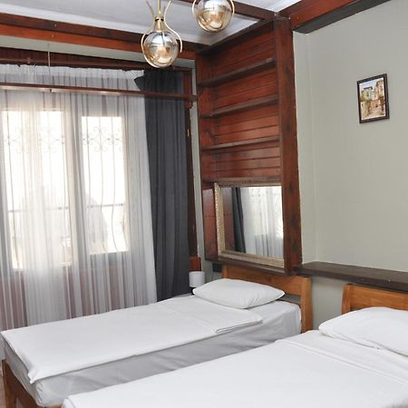 La Casa Carina Bed & Breakfast Antalya Exterior photo