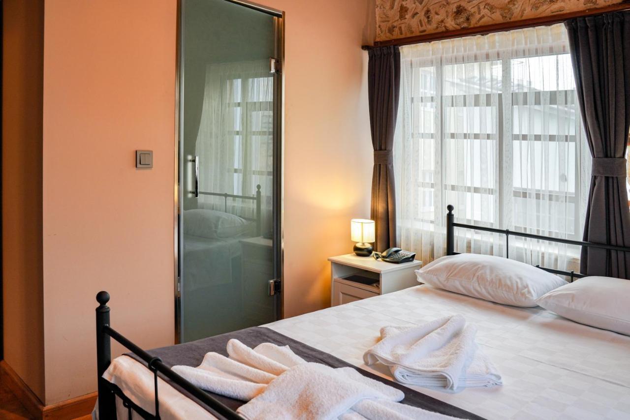 La Casa Carina Bed & Breakfast Antalya Exterior photo