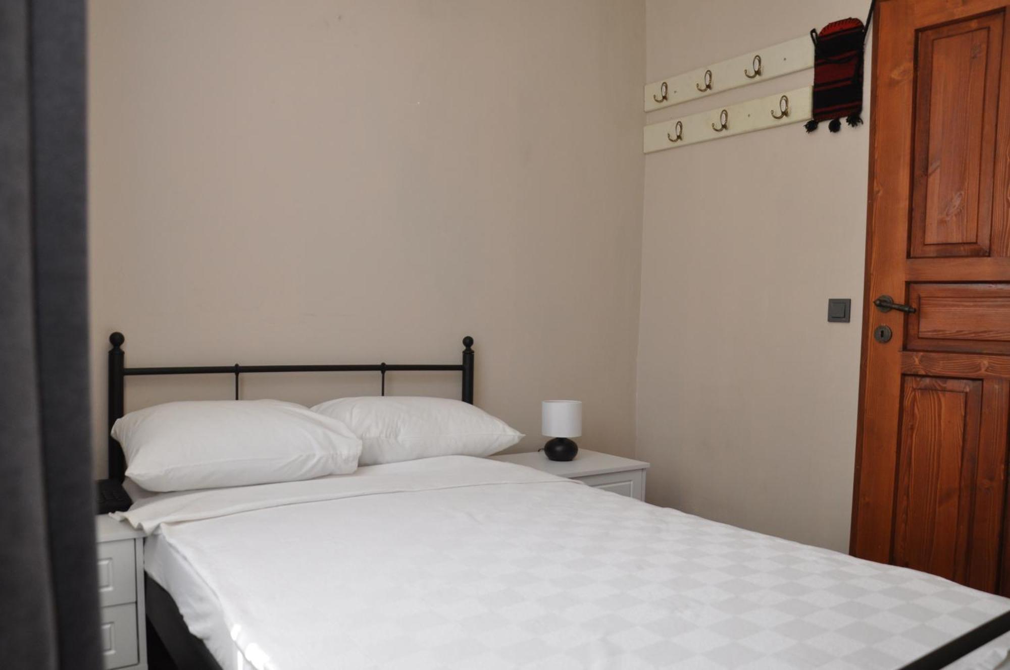 La Casa Carina Bed & Breakfast Antalya Exterior photo